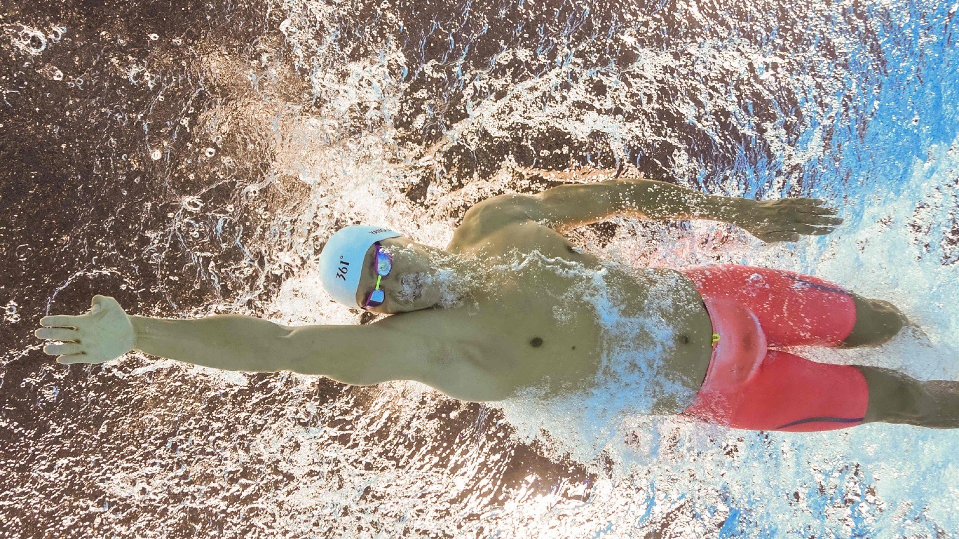 弗拉霍维奇，跨越大陆的稳定之火，照亮国际米兰的墨西哥远征