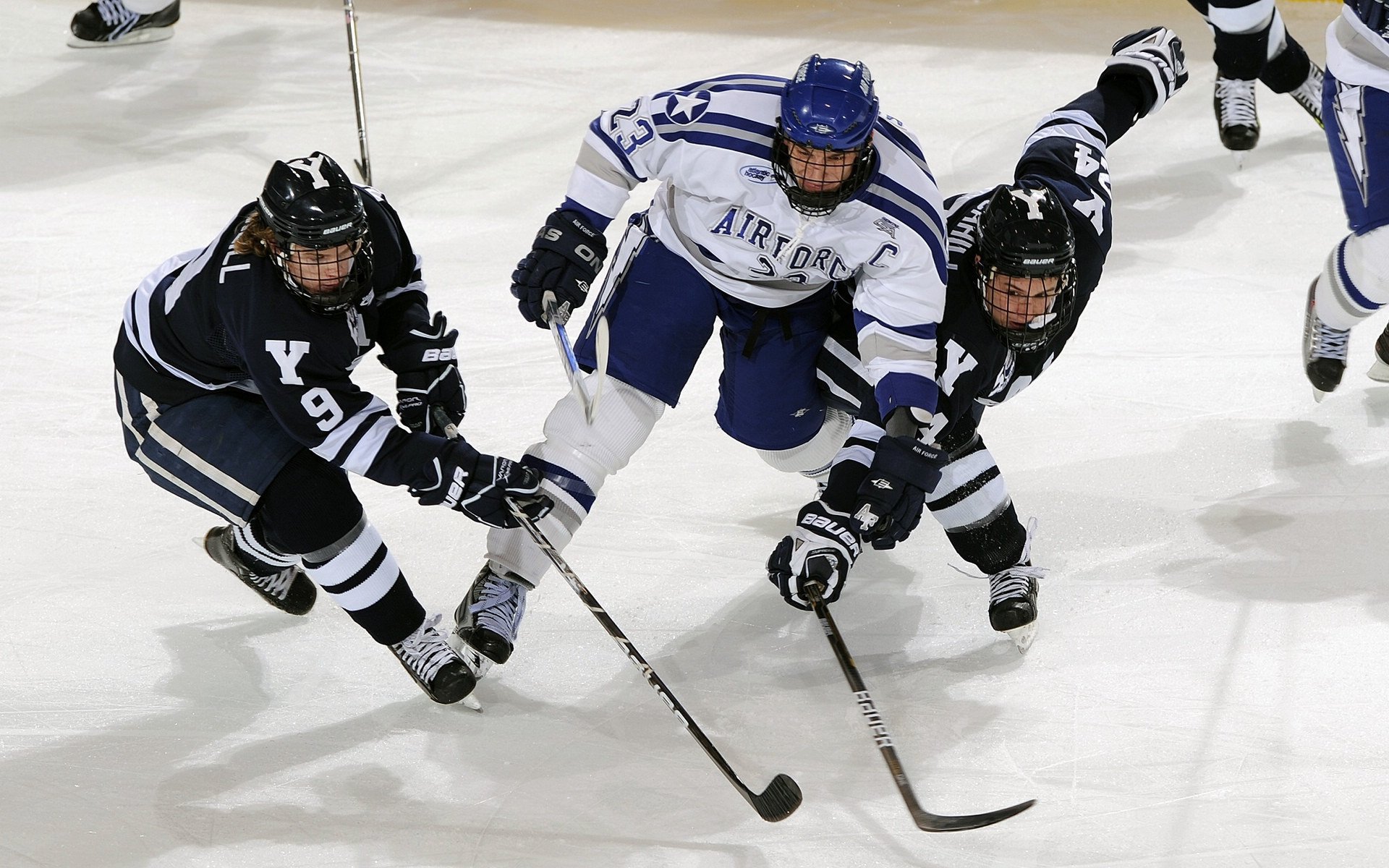 当班凯罗在欧冠接管比赛，我们才真正看懂热火与勇士的巅峰对决