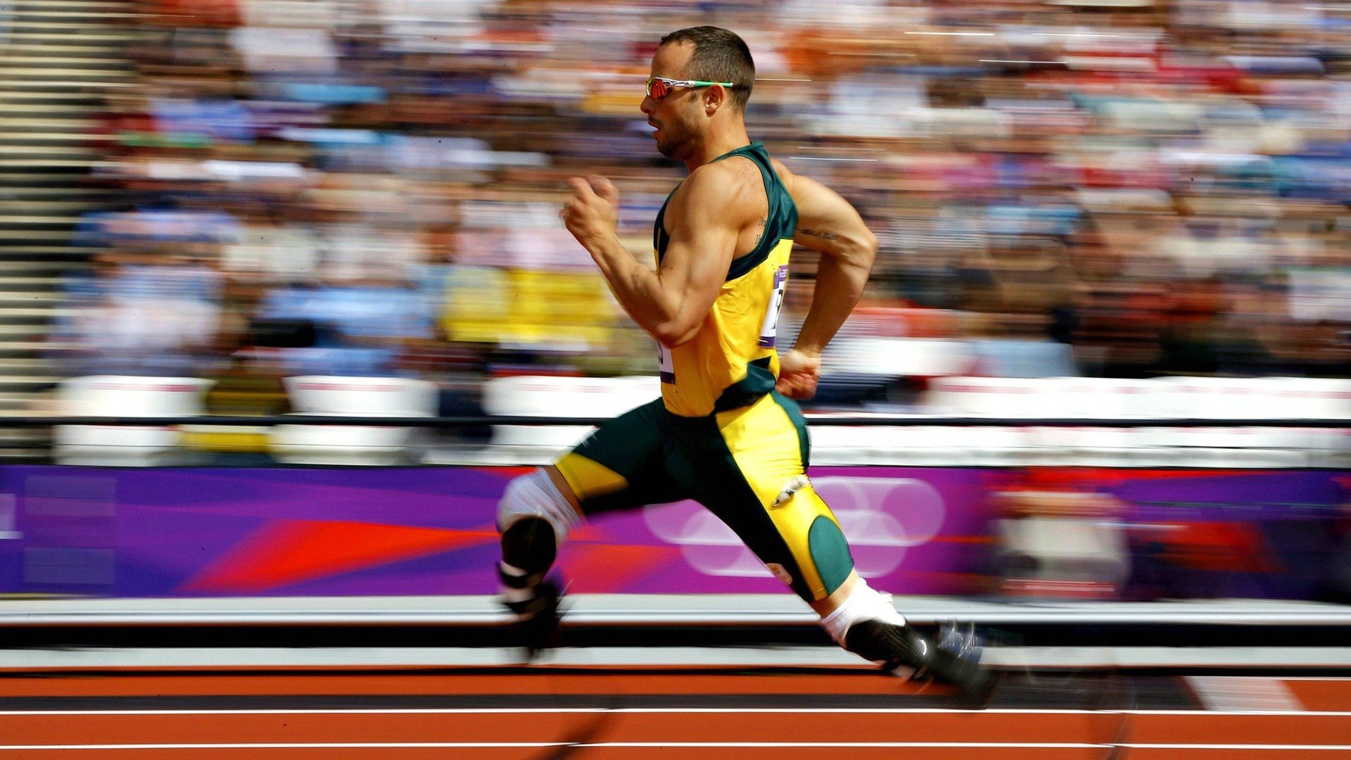 贝蒂斯打穿摩洛哥,阿克成为关键先生,足球如何成为身份政治的战场?